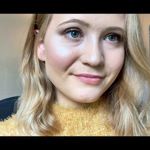 Meet your Posher, Leah 🐉